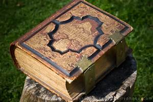 Discovering An Old Family Bible