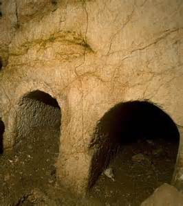 Genealogy Friday: 7 Ways to Discover Where Your Ancestor Is Buried